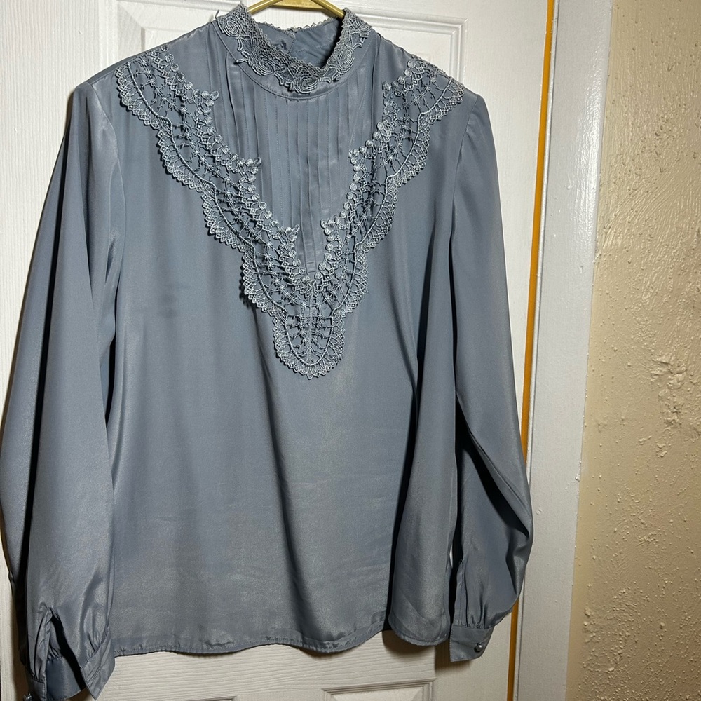 Victorian Style Sz 12Prairie Blouse Gray Lace Yoke High Neck Long Sleeve - Picture 2 of 15